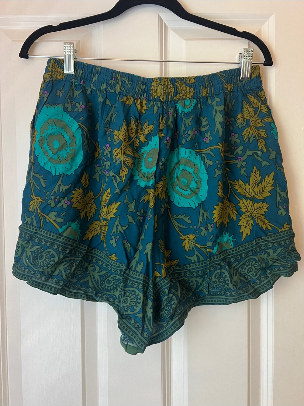 NATURAL LIFE Teal & Olive Floral High-Waist Women’s Shorts - Picture 4 of 8